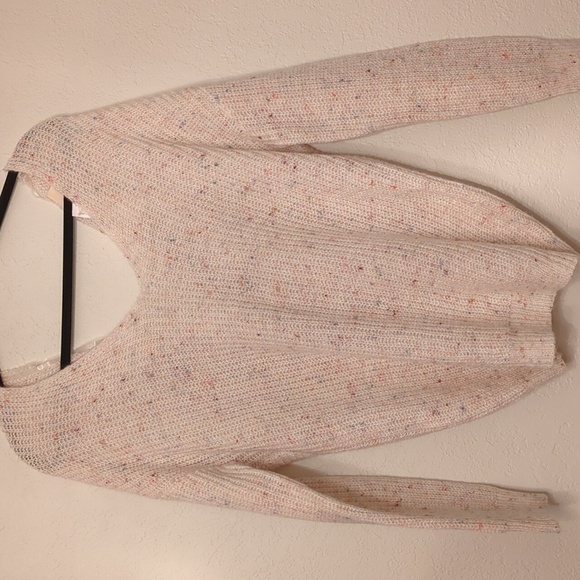 Francesca's Harper Heritage Sweater Cozy Comfy knit back twirl Pullover Sz M - Picture 1 of 7